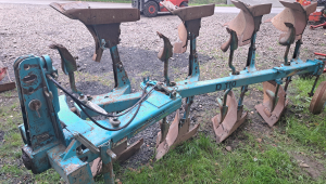 PŁUG EBERHARD 4 skibowy_2004_9 000